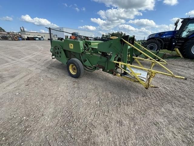 Image of John Deere 336 equipment image 3