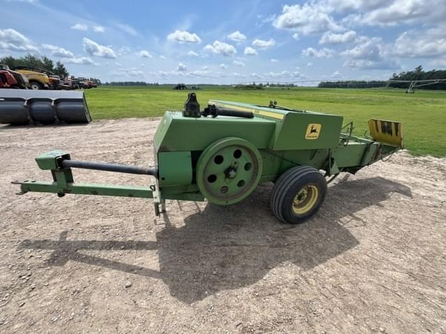Image of John Deere 336 equipment image 3