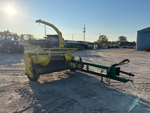 Image of John Deere 3950 equipment image 2