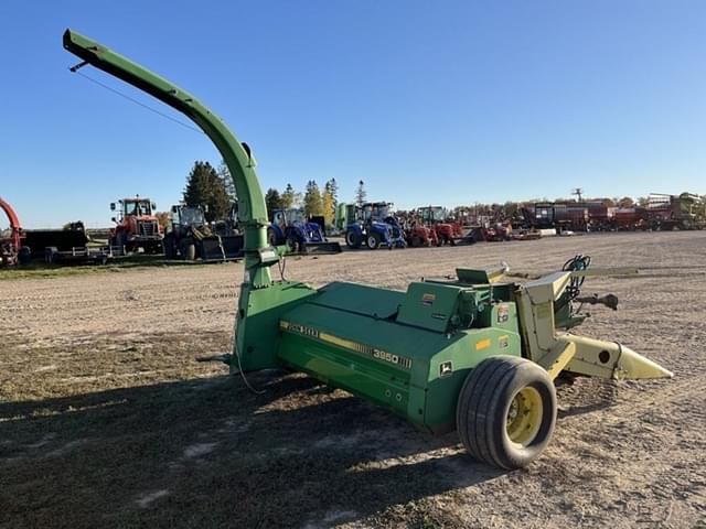 Image of John Deere 3950 equipment image 1