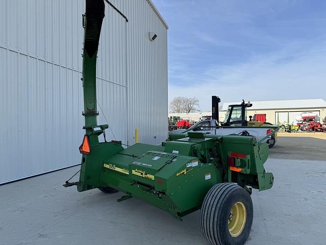 Image of John Deere 3955 equipment image 2