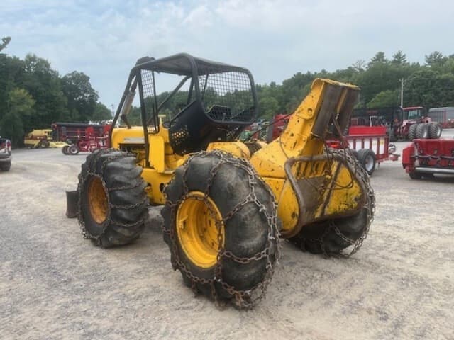 Image of John Deere 440A equipment image 4