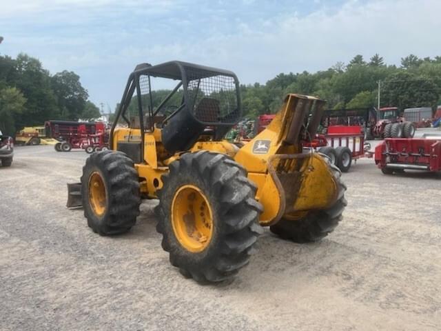 Image of John Deere 440B equipment image 4