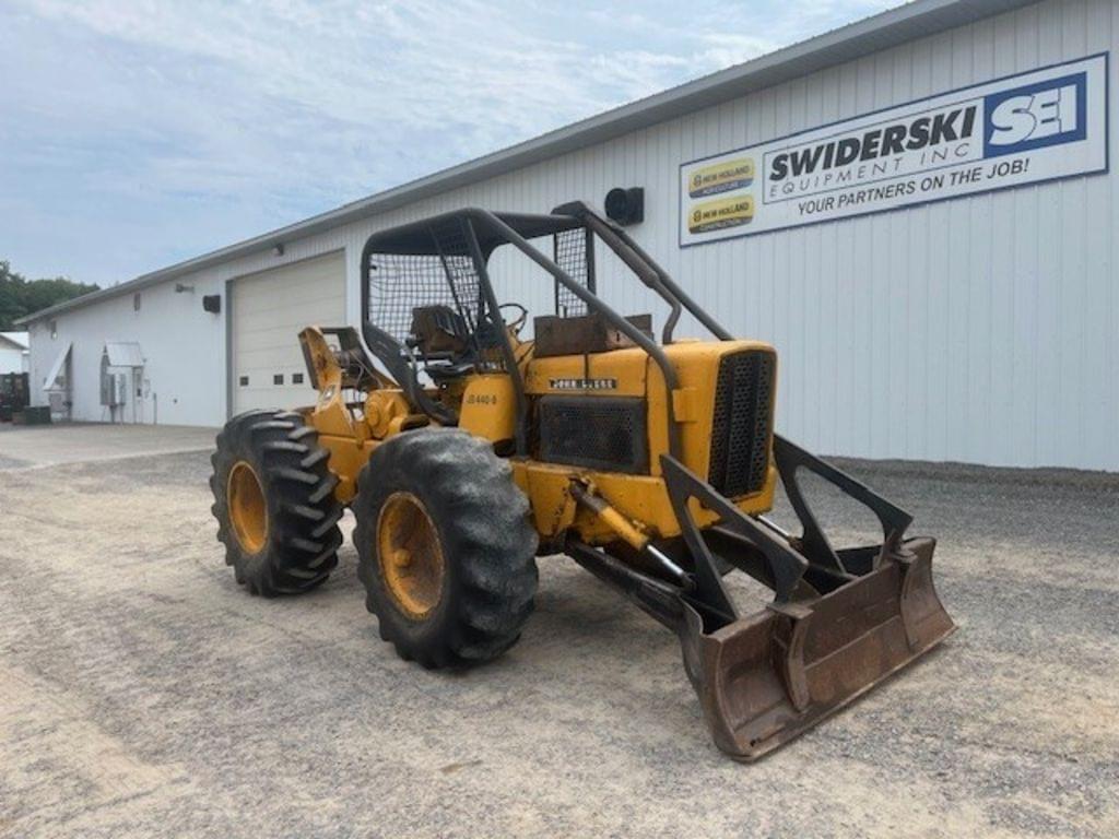 Image of John Deere 440B Primary image