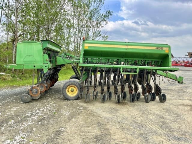 Image of John Deere 455 equipment image 3