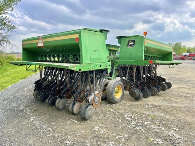 Image of John Deere 455 equipment image 4