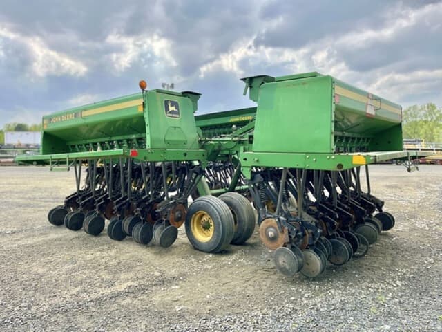 Image of John Deere 455 equipment image 4