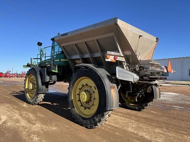 Image of John Deere 4930 equipment image 4