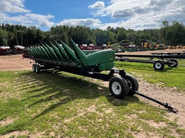 Image of John Deere 612C equipment image 4