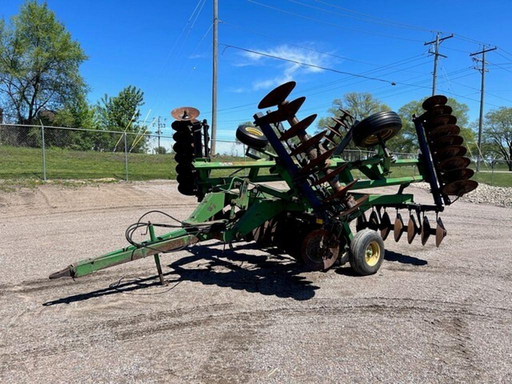 Image of John Deere 630 Primary image