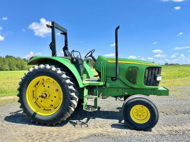Image of John Deere 6320 equipment image 2