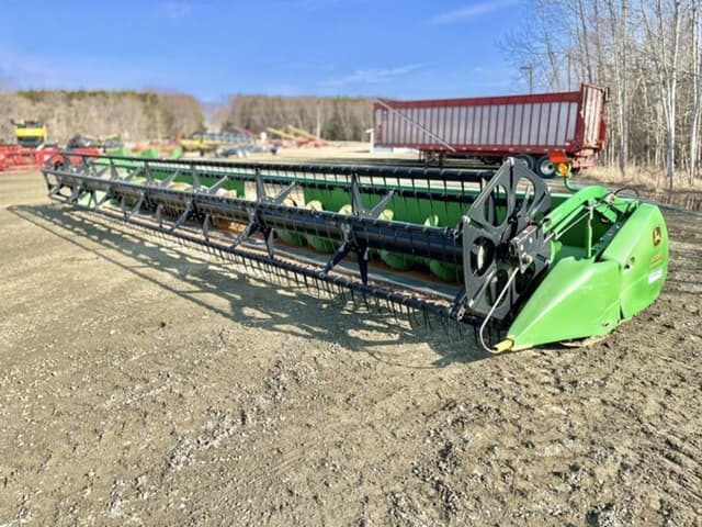 Image of John Deere 635F equipment image 1