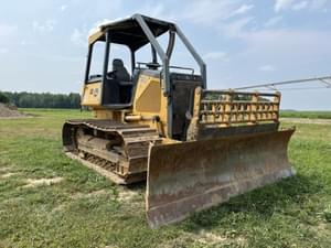2006 John Deere 650J LGP Image