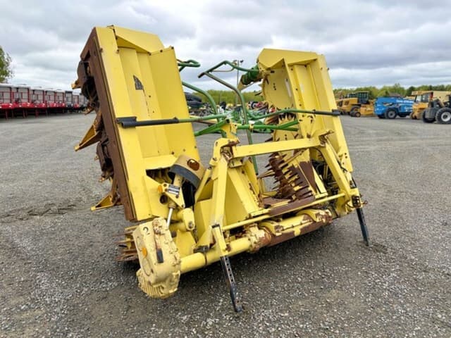 Image of John Deere 688 equipment image 2