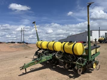Main image John Deere 7000