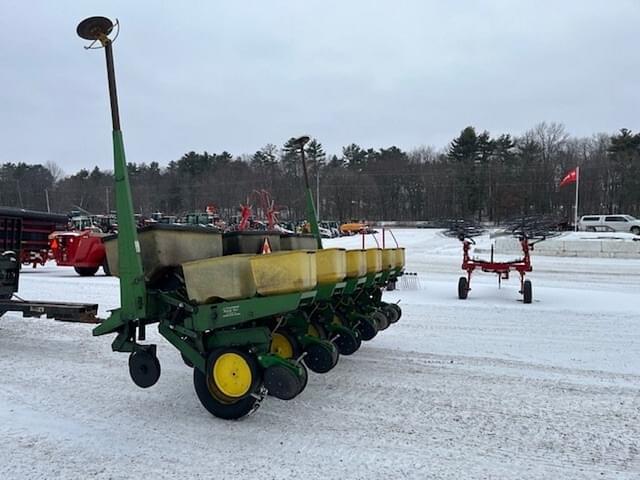 Image of John Deere 7000 equipment image 4