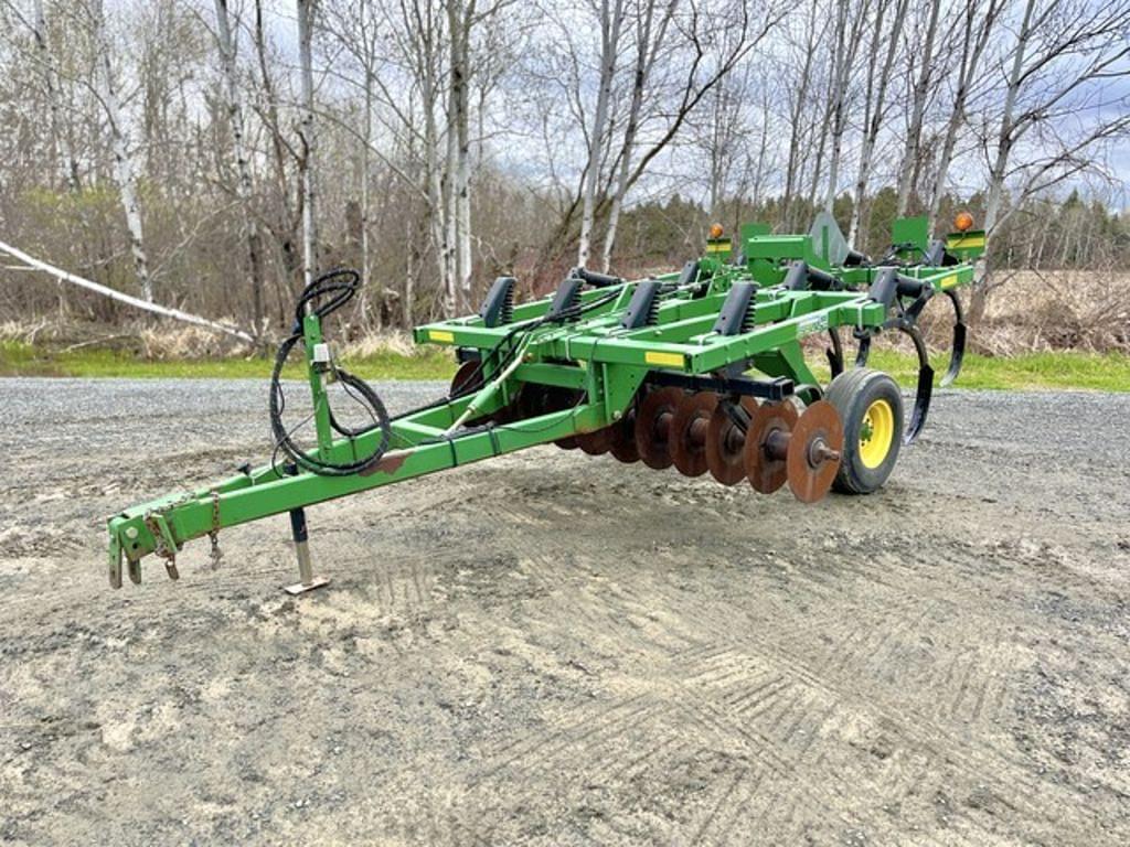 Image of John Deere 714 Primary image