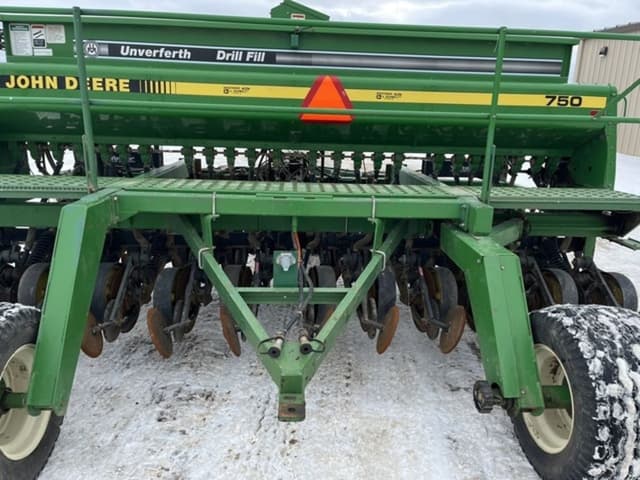 Image of John Deere 750 equipment image 4