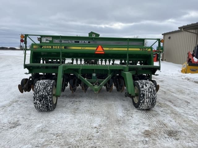 Image of John Deere 750 equipment image 3