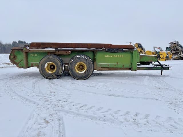 Image of John Deere 780 equipment image 2