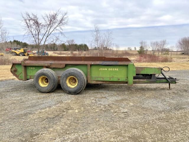 Image of John Deere 780 equipment image 2