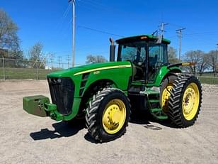 Main image John Deere 8130 0