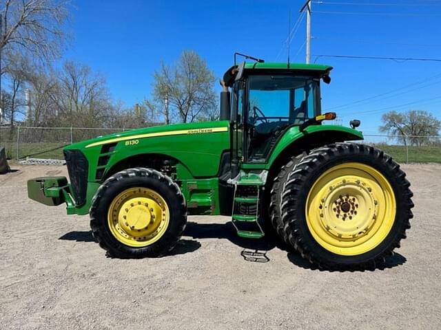 Image of John Deere 8130 equipment image 1