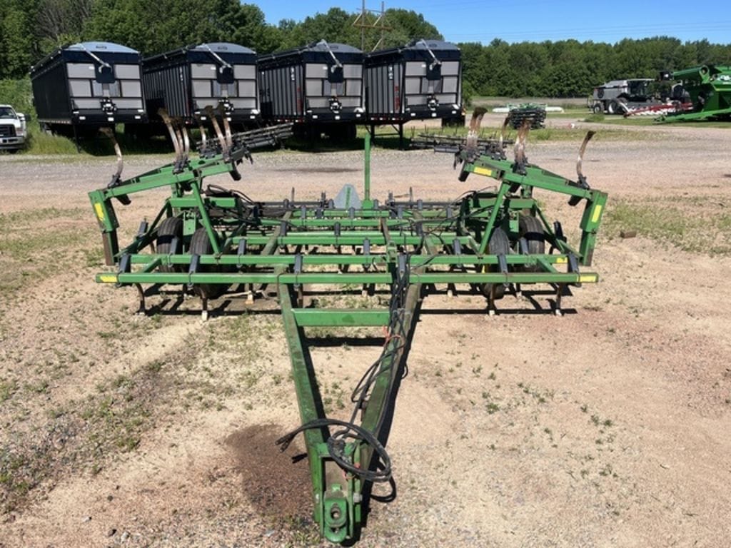 John Deere 960 Equipment Image0