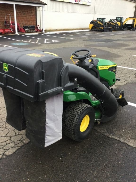 Image of John Deere S220 equipment image 2