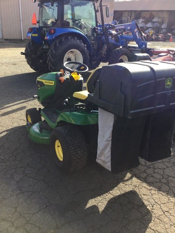 Image of John Deere S220 Image 1