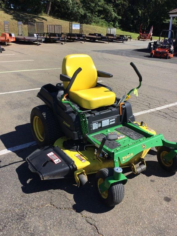 Image of John Deere Z540R equipment image 4