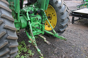 Main image John Deere 2950 9