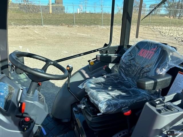 Image of Kioti CK3520SE equipment image 4