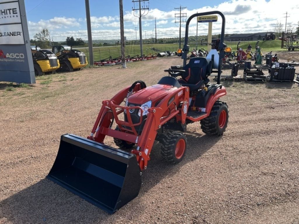 2025 Kioti CS2520 Equipment Image0