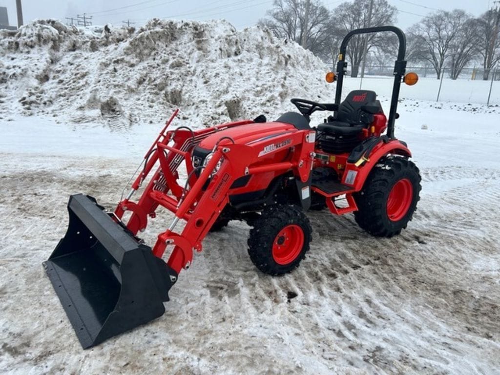 2025 Kioti CS2520S HST Equipment Image0