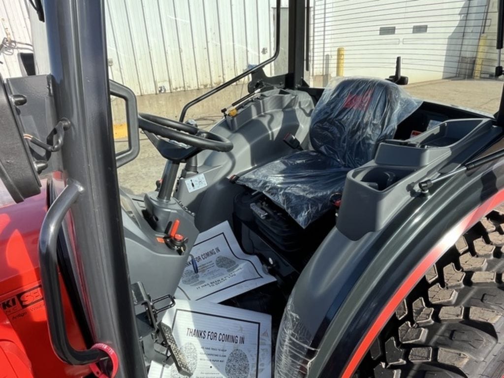 2024 Kioti DK5320SE Equipment Image0