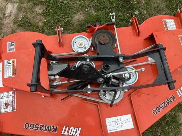 Image of Kioti KM2560 equipment image 4