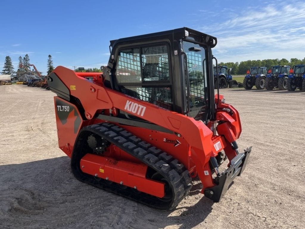 2024 Kioti TL750 Equipment Image0
