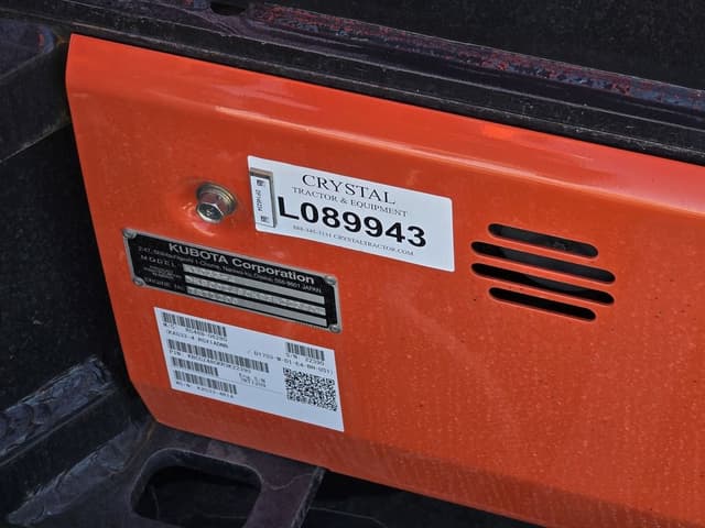 Image of Kubota KX033-4 equipment image 4