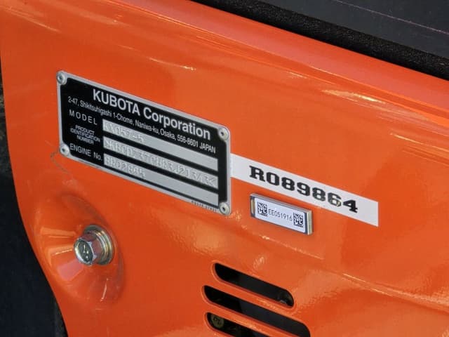 Image of Kubota KX057-5 equipment image 4