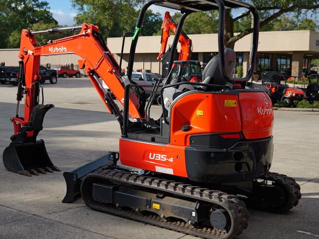 Image of Kubota U35-4 equipment image 2