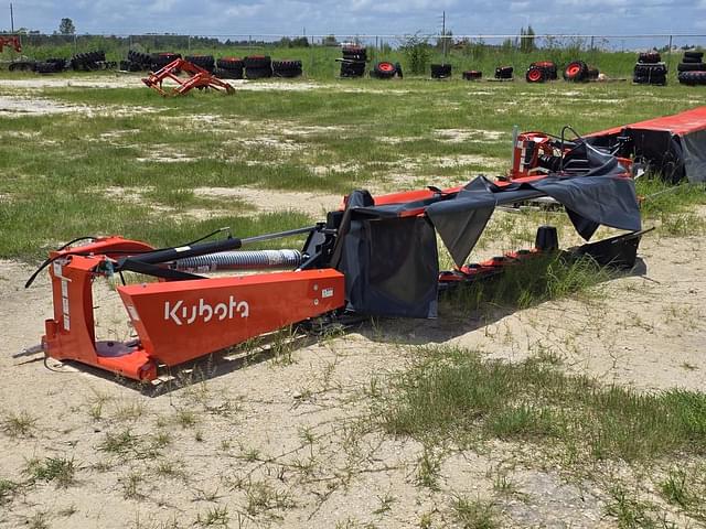 Image of Kubota DM2032 equipment image 1