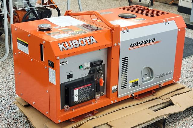 Image of Kubota GL11000 equipment image 1