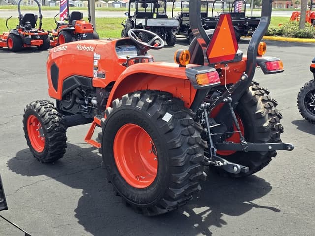 Image of Kubota L2502HST equipment image 2
