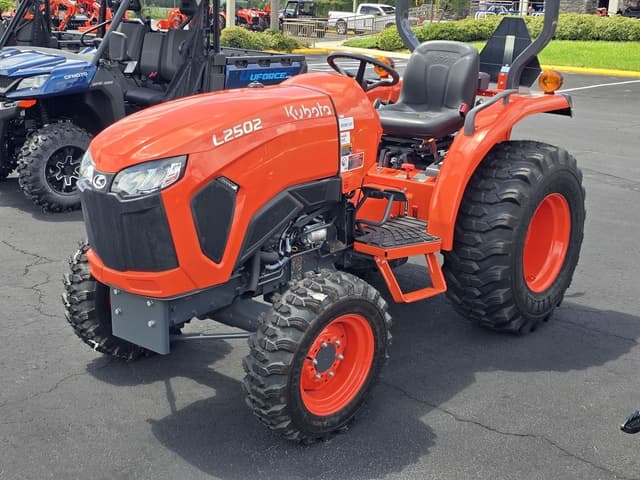 Image of Kubota L2502HST equipment image 1