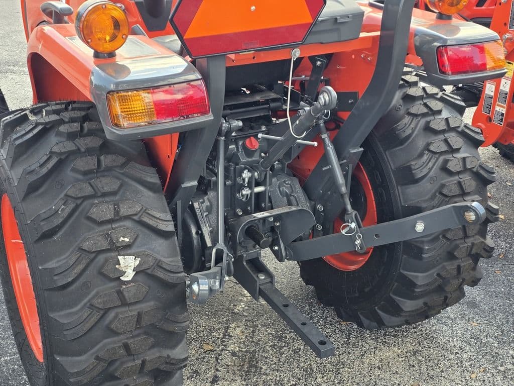 Image of Kubota L2502HST Image 1