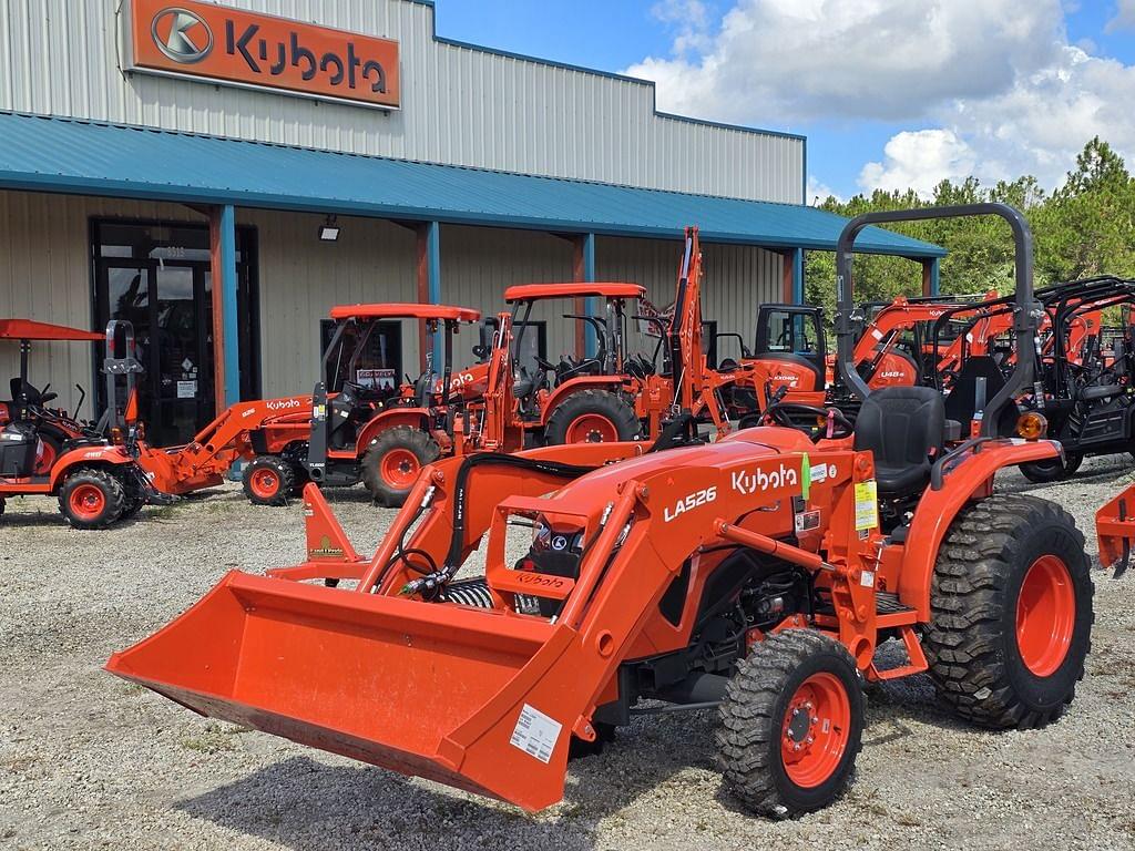 Image of Kubota L3302HST Primary image