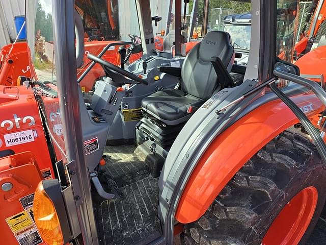 Image of Kubota L3560 equipment image 3