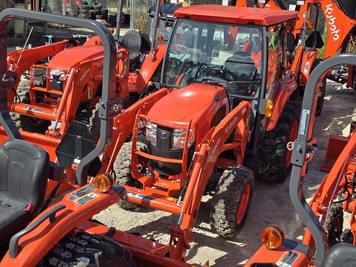 Main image Kubota L3560