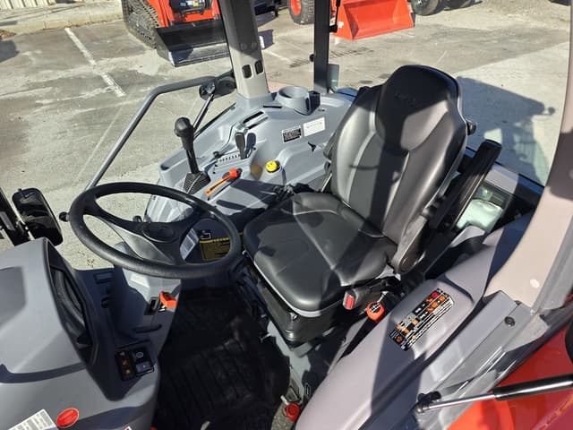 Image of Kubota L4060 equipment image 4